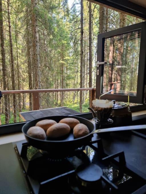Hotel Treetop Ekne - Hytte I Skogen Med Hengebru Levanger Exterior foto